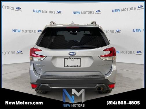 Ice Silver Metallic 2021 Subaru Forester Premium