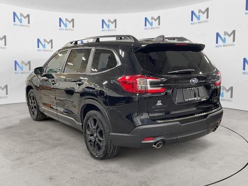 Crystal Black Silica 2023 Subaru Ascent Onyx Edition Limited