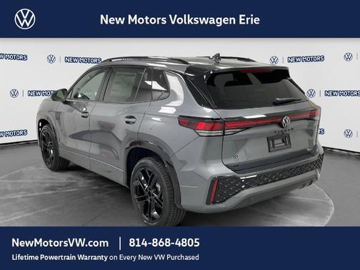 Platinum 2026 Volkswagen Tiguan 2.0T SE R-Line Black