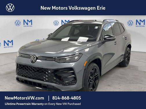Platinum 2026 Volkswagen Tiguan 2.0T SE R-Line Black