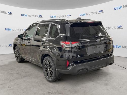 Black / Silver 2026 Subaru Forester Sport