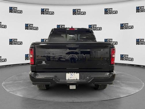 Diamond Black 2025 RAM 1500 Big Horn/Lone Star