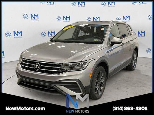 Pyrite Silver Metallic 2023 Volkswagen Tiguan 2.0T SE
