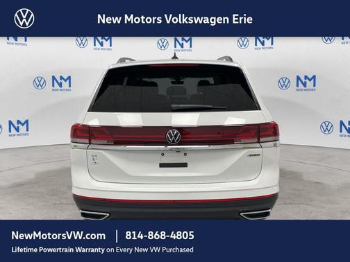 White Pearl 2026 Volkswagen Atlas 2.0T SE