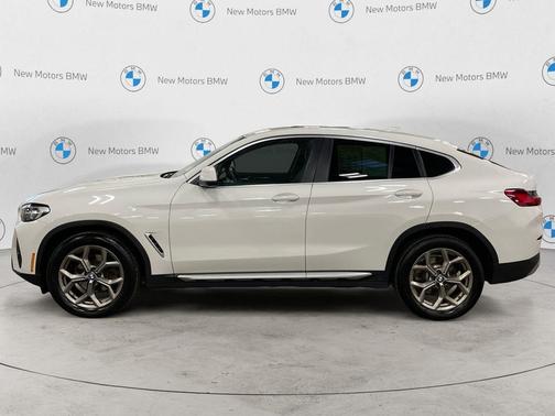 Alpine White 2022 BMW X4 xDrive30i