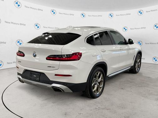 Alpine White 2022 BMW X4 xDrive30i