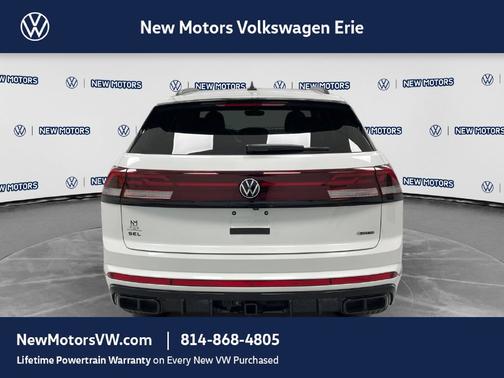 Opal White Pearl 2026 Volkswagen Atlas Cross Sport SEL R-Line Black