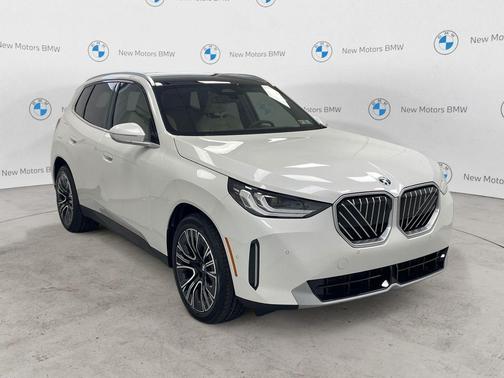 Mineral White Metallic 2026 BMW X3 30 xDrive