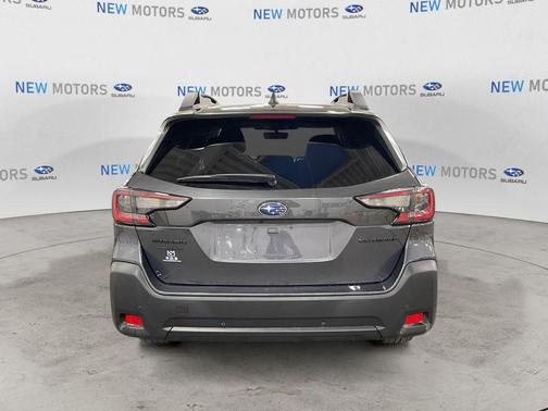 Magnetite Gray Metallic 2024 Subaru Outback Onyx Edition