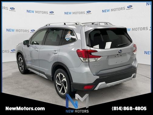 2023 Subaru Forester Touring