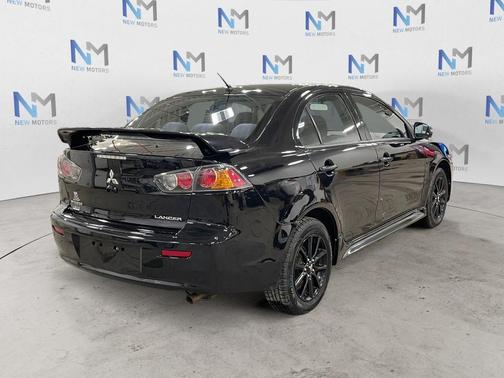 2017 Mitsubishi Lancer ES