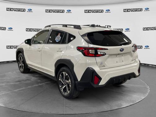 Crystal White Pearl 2024 Subaru Crosstrek Base