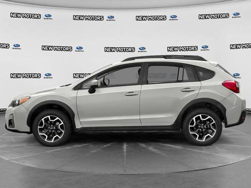 Crystal White Pearl 2017 Subaru Crosstrek 2.0i Premium