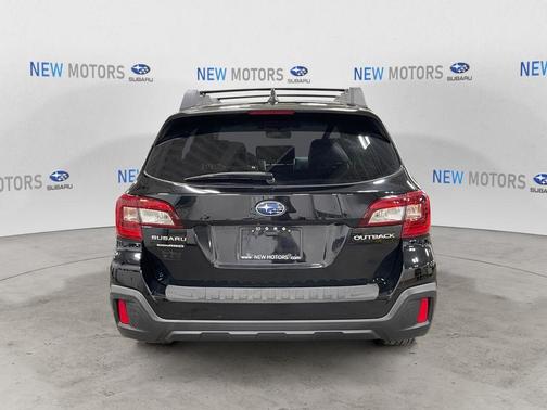 Crystal Black Silica 2019 Subaru Outback 2.5i Limited