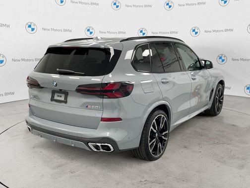 2026 BMW X5 M60i