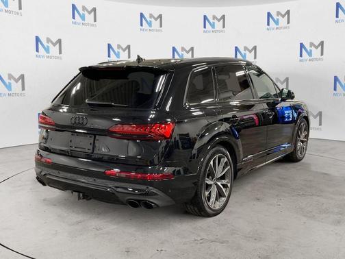 2023 Audi SQ7 4.0T Premium Plus