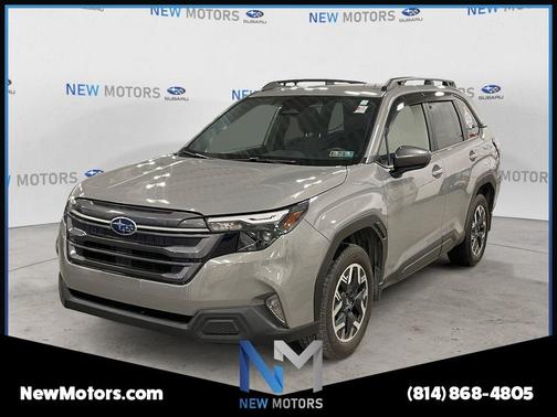 Pearl 2025 Subaru Forester Premium