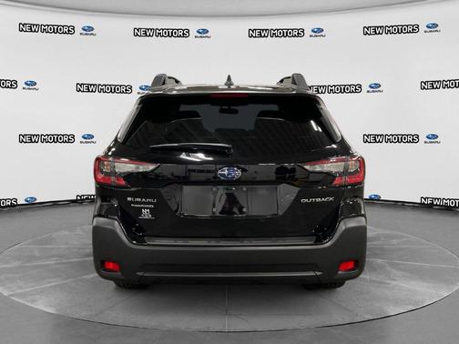 Crystal Black Silica 2025 Subaru Outback Premium
