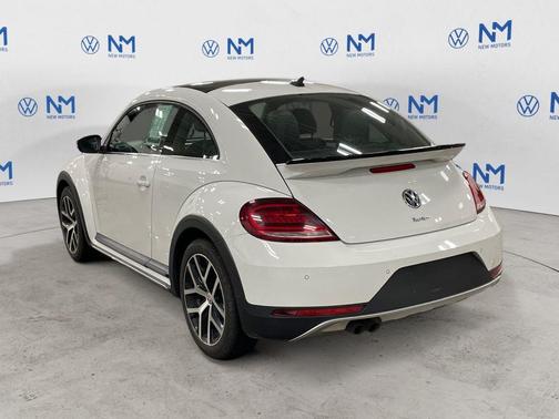2018 Volkswagen Beetle 2.0T Dune