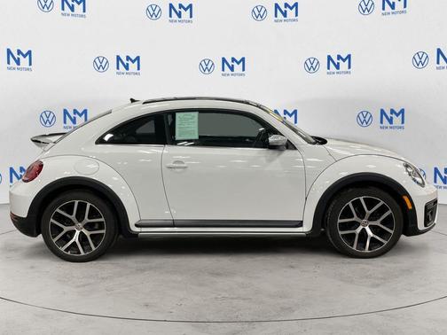 2018 Volkswagen Beetle 2.0T Dune
