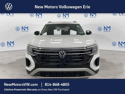 Opal White Pearl 2026 Volkswagen Atlas 2.0T Peak Edition
