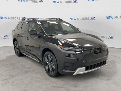 Black / Silver 2026 Subaru Trailseeker