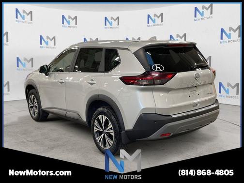 Brilliant Silver Metallic 2023 Nissan Rogue SV