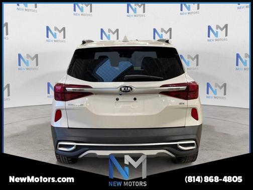 Snow White Pearl 2021 Kia Seltos EX