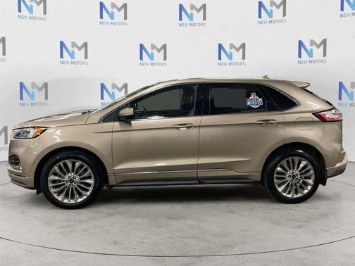 Desert Gold Metallic 2020 Ford Edge Titanium