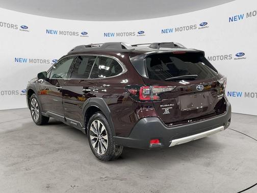 2025 Subaru Outback Touring
