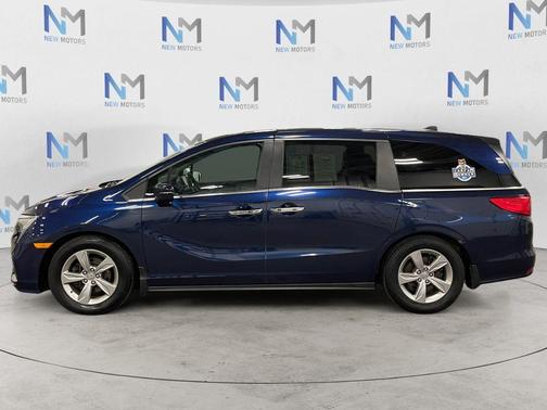 Blue 2018 Honda Odyssey EX-L
