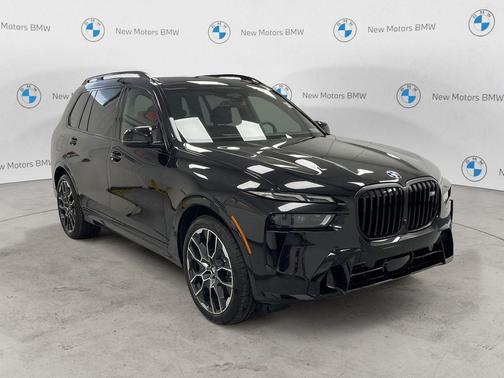 Black Sapphire Metallic 2027 BMW X7 M60i