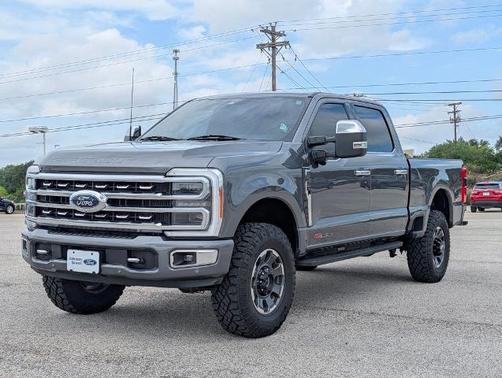 CARBONIZED GRAY 2023 Ford F-250 PLATINUM