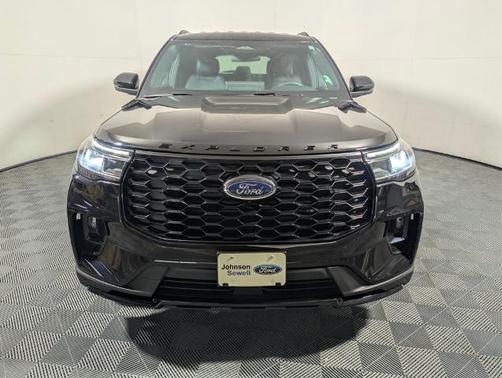 AGATE BLACK METALLIC 2025 Ford Explorer ST-LINE