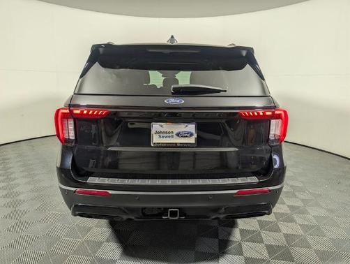 AGATE BLACK METALLIC 2025 Ford Explorer ST-LINE