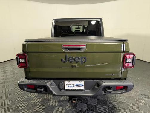 Sarge Green Clearcoat 2021 Jeep Gladiator SPORT