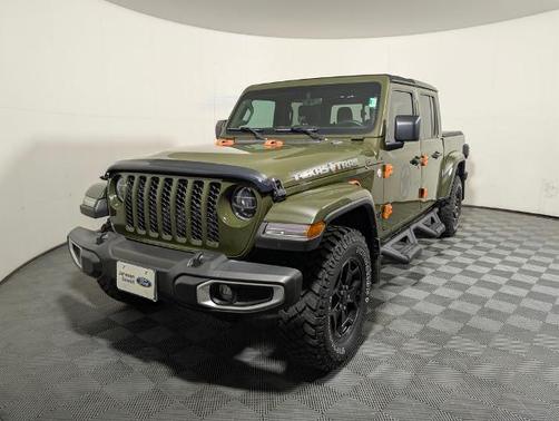 Sarge Green Clearcoat 2021 Jeep Gladiator SPORT