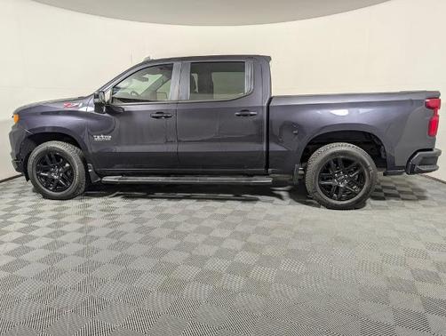 Dark Ash Metallic 2022 Chevrolet Silverado 1500 RST