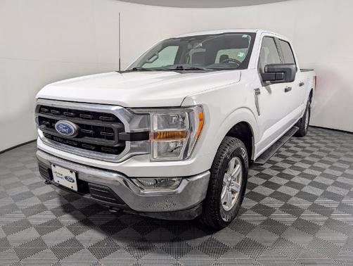 OXFORD WHITE 2022 Ford F-150 XLT