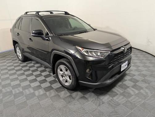 Magnetic Gray Metallic / Ice Edge Roof 2020 Toyota RAV4 XLE