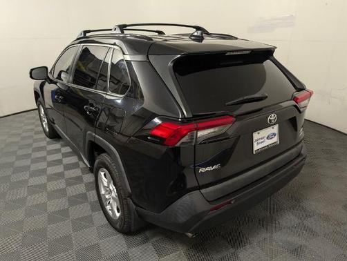 Magnetic Gray Metallic / Ice Edge Roof 2020 Toyota RAV4 XLE