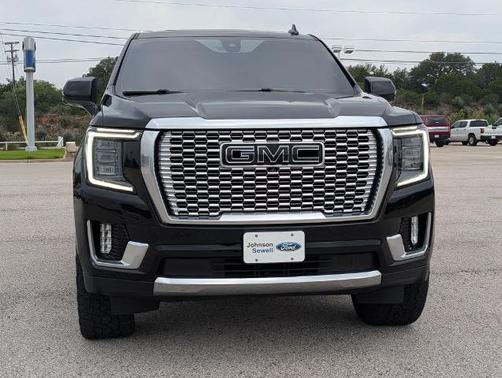 Onyx Black 2022 GMC Yukon DENALI