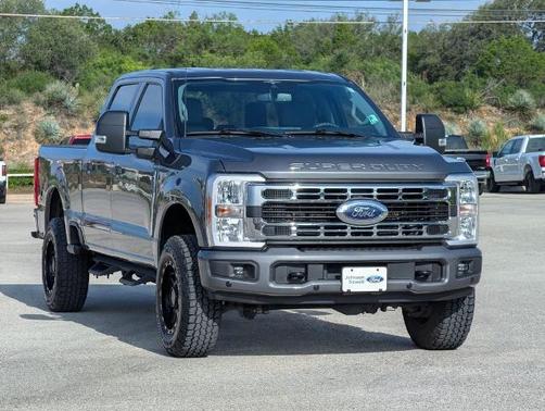 CARBONIZED GRAY 2023 Ford F-250 XLT