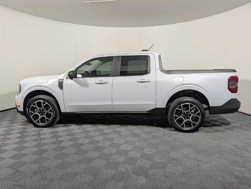SPACE WHITE METALLIC 2025 Ford Maverick LARIAT