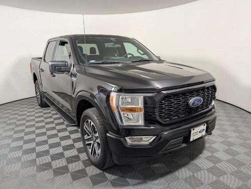 AGATE BLACK METALLIC 2022 Ford F-150 XL