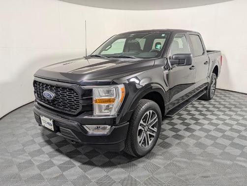 AGATE BLACK METALLIC 2022 Ford F-150 XL