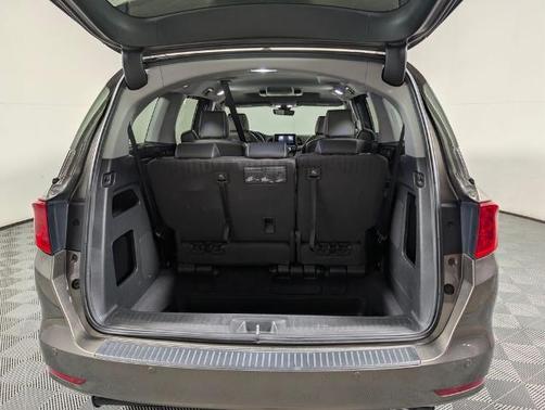 Modern Steel Metallic 2022 Honda Odyssey ELITE