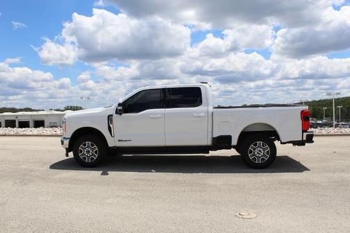 2023 Ford F-250 LARIAT