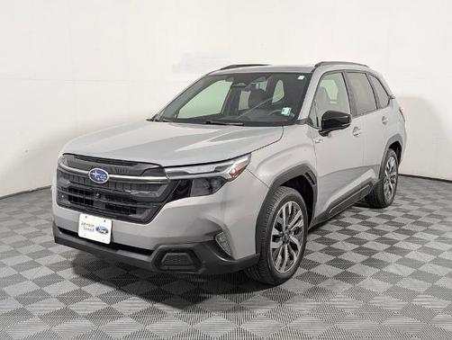 Riverrock Green 2025 Subaru Forester TOURING