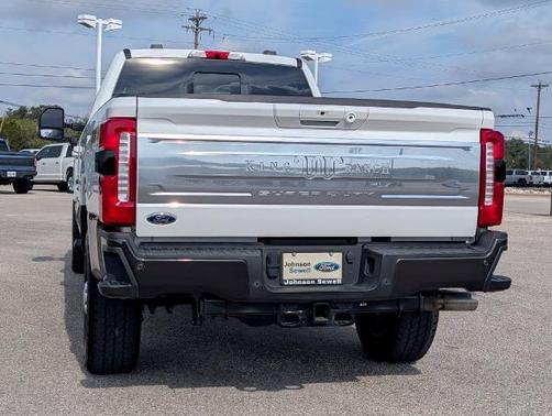 STAR WHITE 2025 Ford F-350 KING RANCH